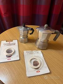 2 Caffettiere Moka (grande e piccola)
