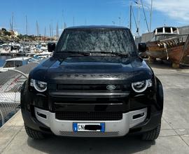 LAND ROVER Defender, 2023 km 26.000 Garanzia Land