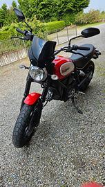 Ducati scrambler 800 ICON RED