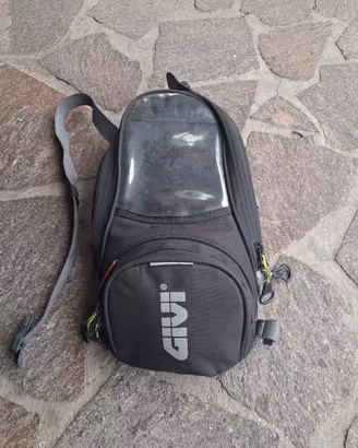 Accessori da viaggio per moto givi