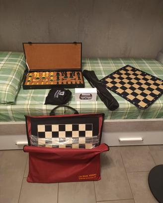 Scacchiera da torneo + accessori