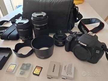 Canon EOS 700D + 3 obiettivi Canon + accessori