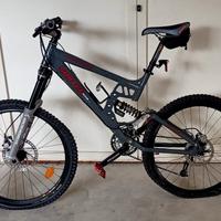 Mountain bike modello Rocky Mountain Switch