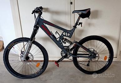 Mountain bike modello Rocky Mountain Switch