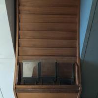 Mobile espositore vintage su ruote