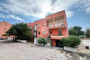 4 LOCALI A FANO