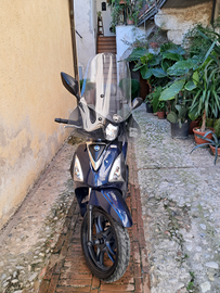 Scooter Sym Symphony 200