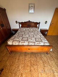 Camera completa in stile classico italiano