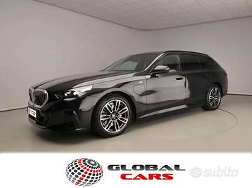 BMW 530 530e xDrive Touring Msport/H-Kardon/Panora