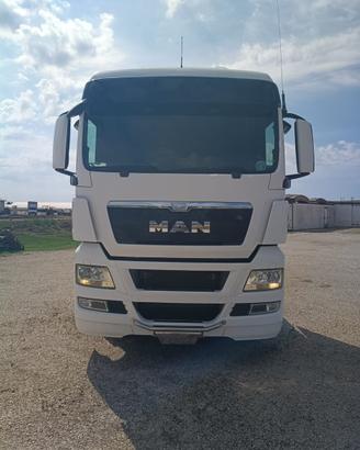 Trattore stradale MAN