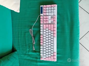 tastiera da gaming con cavo USB