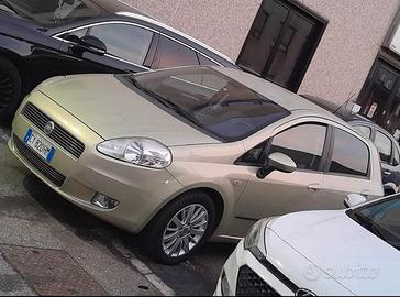 GRANDE PUNTO 1.9   130cv