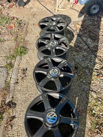 Cerchi in lega new beetle 2004