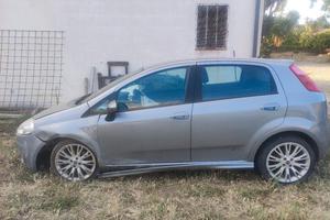 grande punto incidentata
