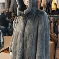 Visone Grigio Fumo con Cappuccio