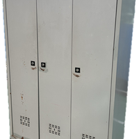 armadietti ripostiglio. palestra