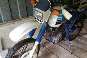 Suzuki DR 600 S (1988)