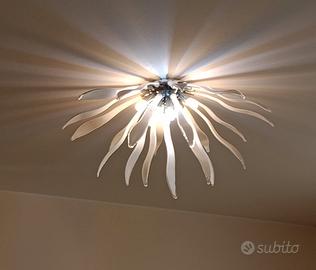 lampadario modello corallo con petali in vetro