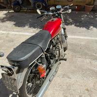 Honda CB 125 j