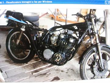 Kawasaki kz 750E. epoca 