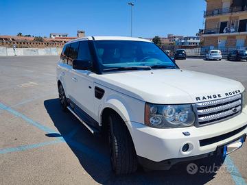 Range Rover Sport 2.7 in provincia di Salerno 