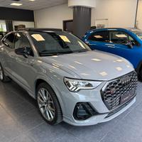 Audi Q3 SPB 40 TDI quattro S tronic Identity Black