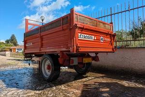 macchine agricole Rimorchio Francini F40