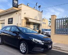 OPEL Astra 1.6 CDTI Sportour Cosmo