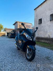 aprilia atlantic 200cc 