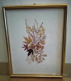 Quadro con fiori secchi