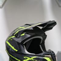 CASCO DIEFFE CROSS NERO E GIALLO