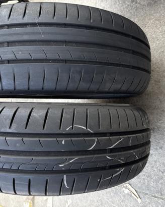 gomme usate 1956515 Estivo DUNLOP - SP - 526