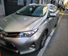 Toyota Auris hybrid station wagon