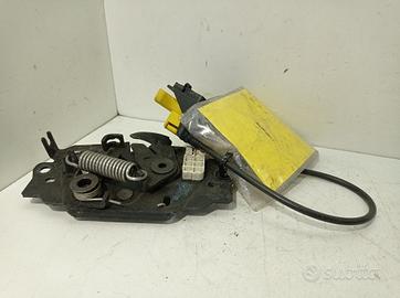 SERRATURA COFANO ANTERIORE FORD Focus S. Wagon 6°