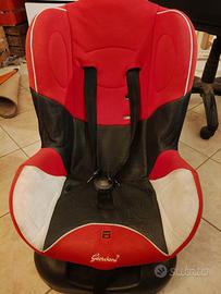 Seggiolino per auto