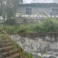 Casetta panoramica con terreno a Milo