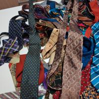 cravatte stock vintage e moderne