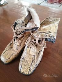 vintage stivaletti pitone