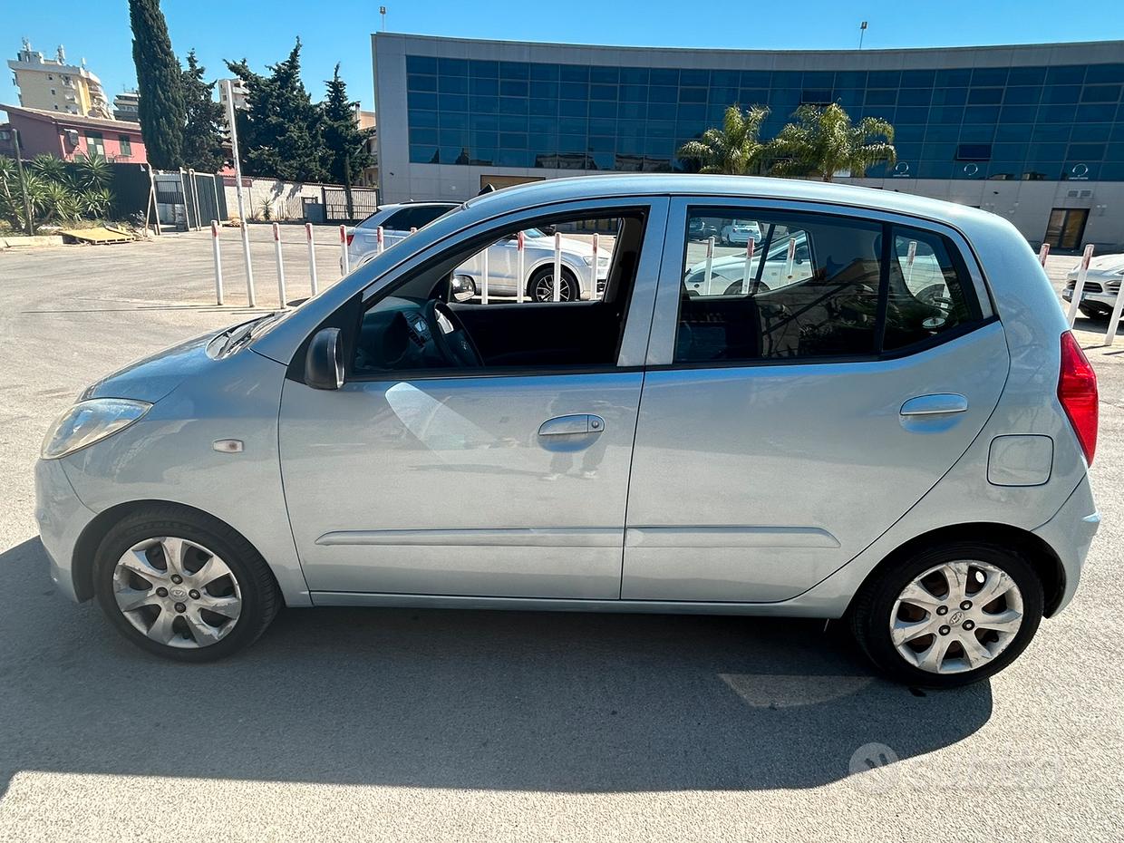 HYUNDAI i10 1ª serie