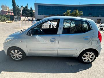Hyundai i10 1.1 benzina restyling km 74000 veri!!!