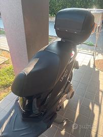 Liberty 150 nero vemdo