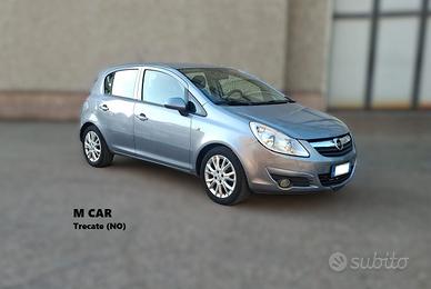 Opel Corsa 1.2 5 porte Cosmo