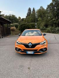 MEGANE RS TROPHY