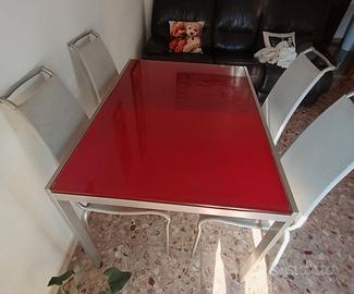 tavolo e sedie 