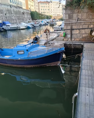 barca, posto, ormeggio 2,3 x 6,5, telecamere