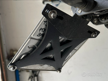 Supporto targa moto portatarga corto 158x158 mm