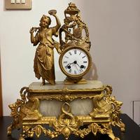 OROLOGIO DA TAVOLO IN BRONZO E ALABASTRO