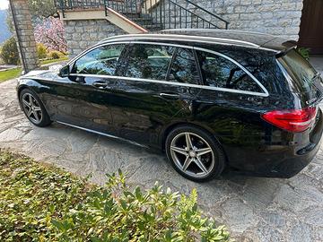 Mercedes C220 D Station Wagon (allestimento AMG)