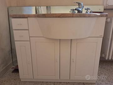 Mobile bagno completo di lavabo 