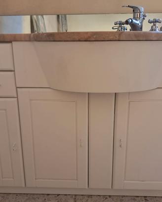 Mobile bagno completo di lavabo 